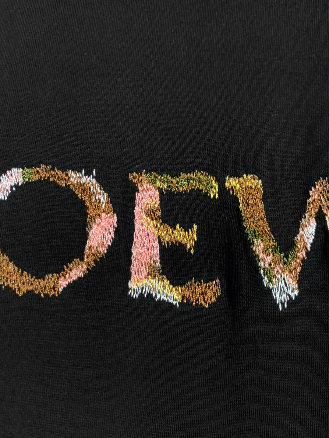 LuxluxHouse Best Quality Clothes T-shirt Loewe