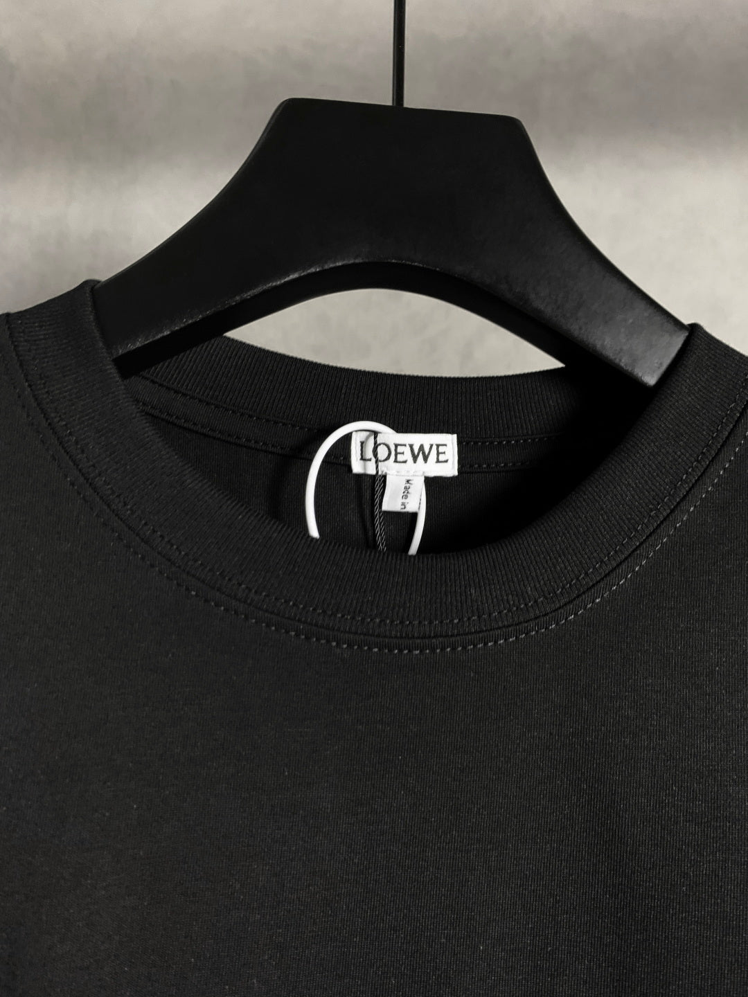 LuxluxHouse Best Quality Clothes T-shirt Loewe