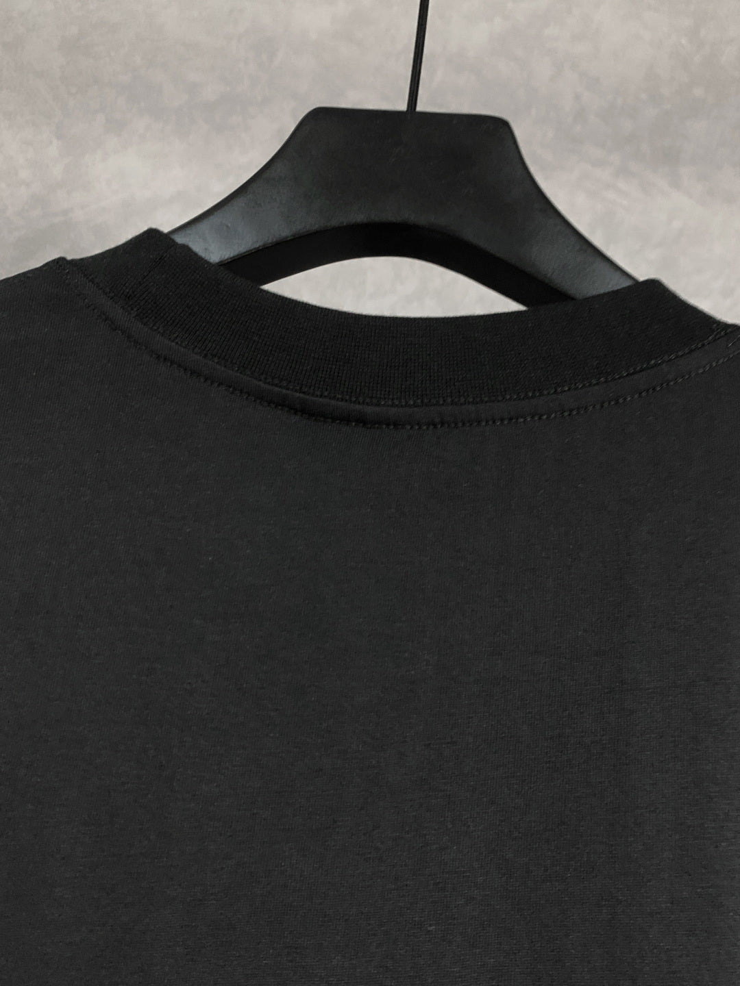 LuxluxHouse Best Quality Clothes T-shirt Loewe