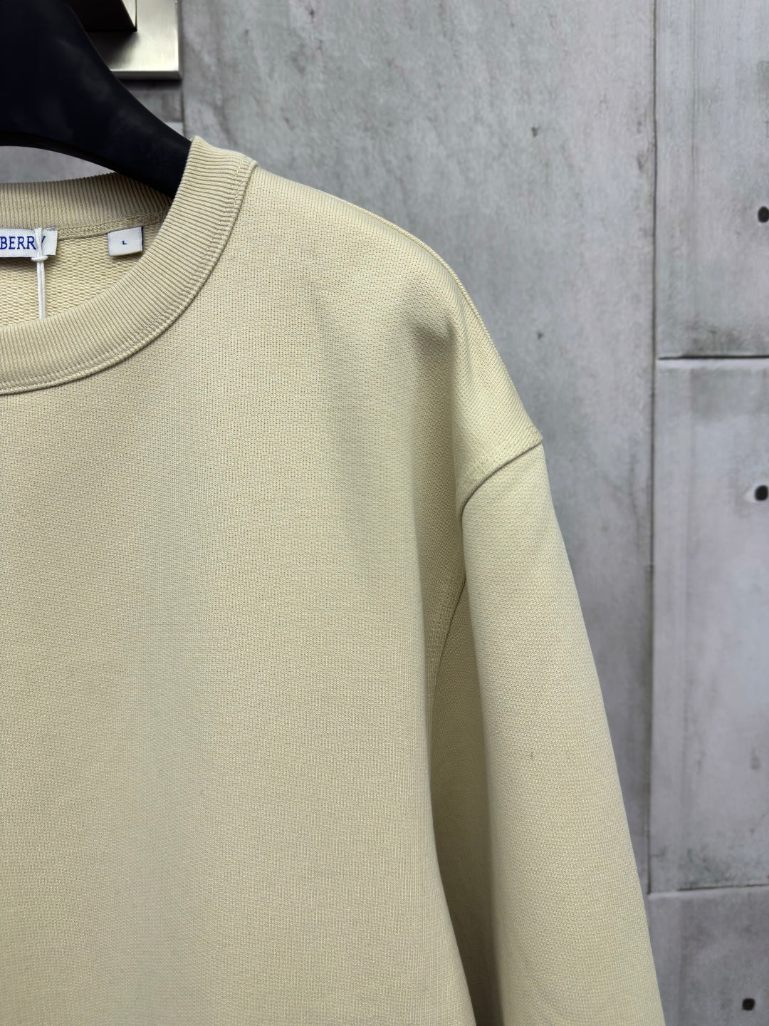 LuxluxHouse Best Quality Clothes Burberry Hoodie & Sweater