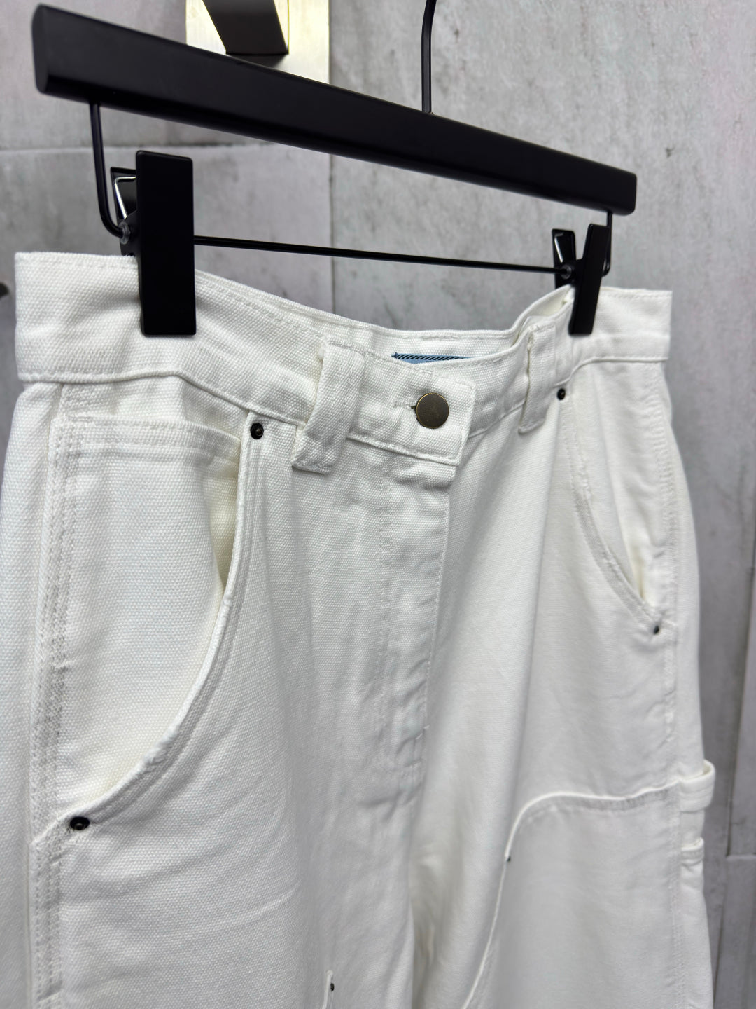 LuxluxHouse Best Quality Clothes Pants Prada