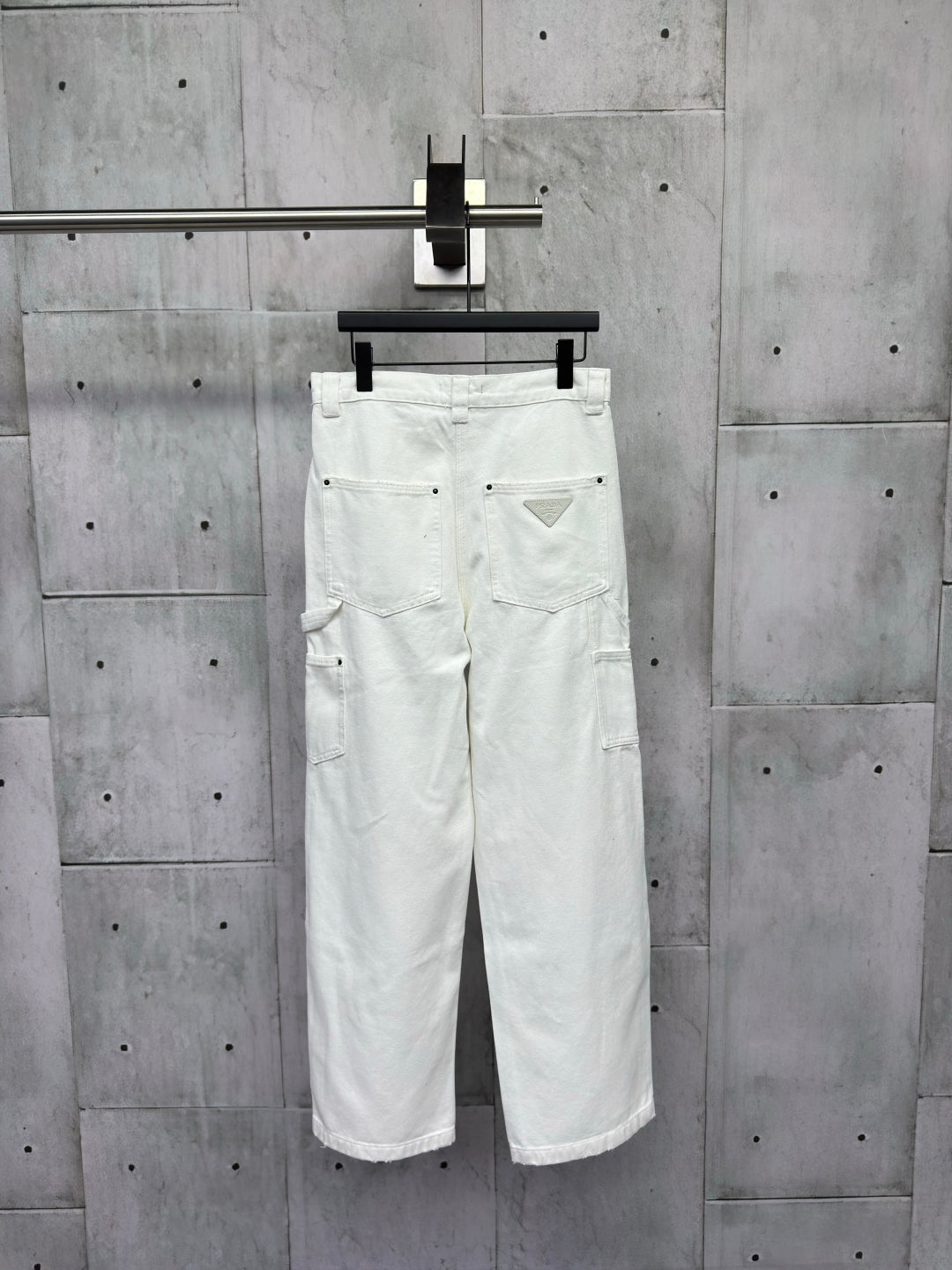 LuxluxHouse Best Quality Clothes Pants Prada