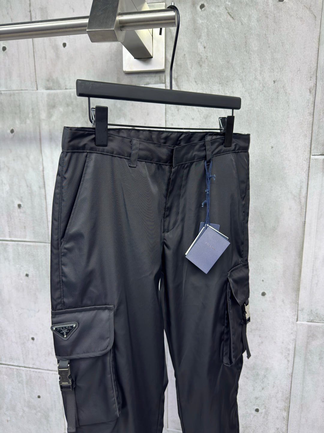 LuxluxHouse Best Quality Clothes Pants Prada