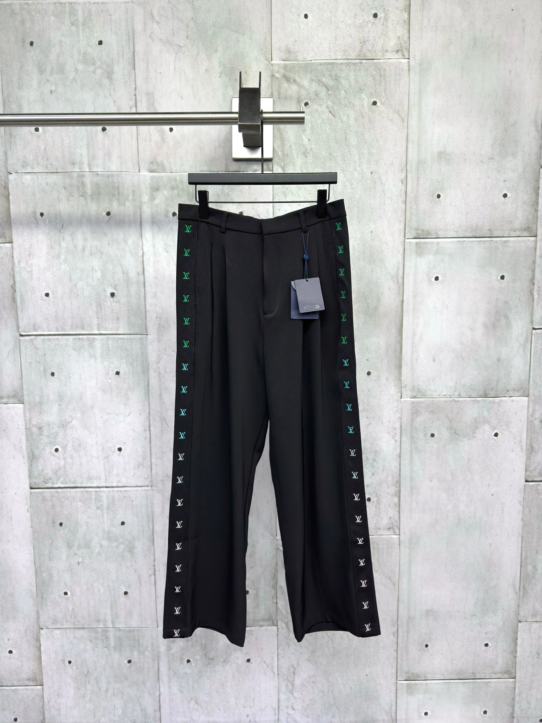 LuxluxHouse Best Quality Clothes Pants Louis Vuitton