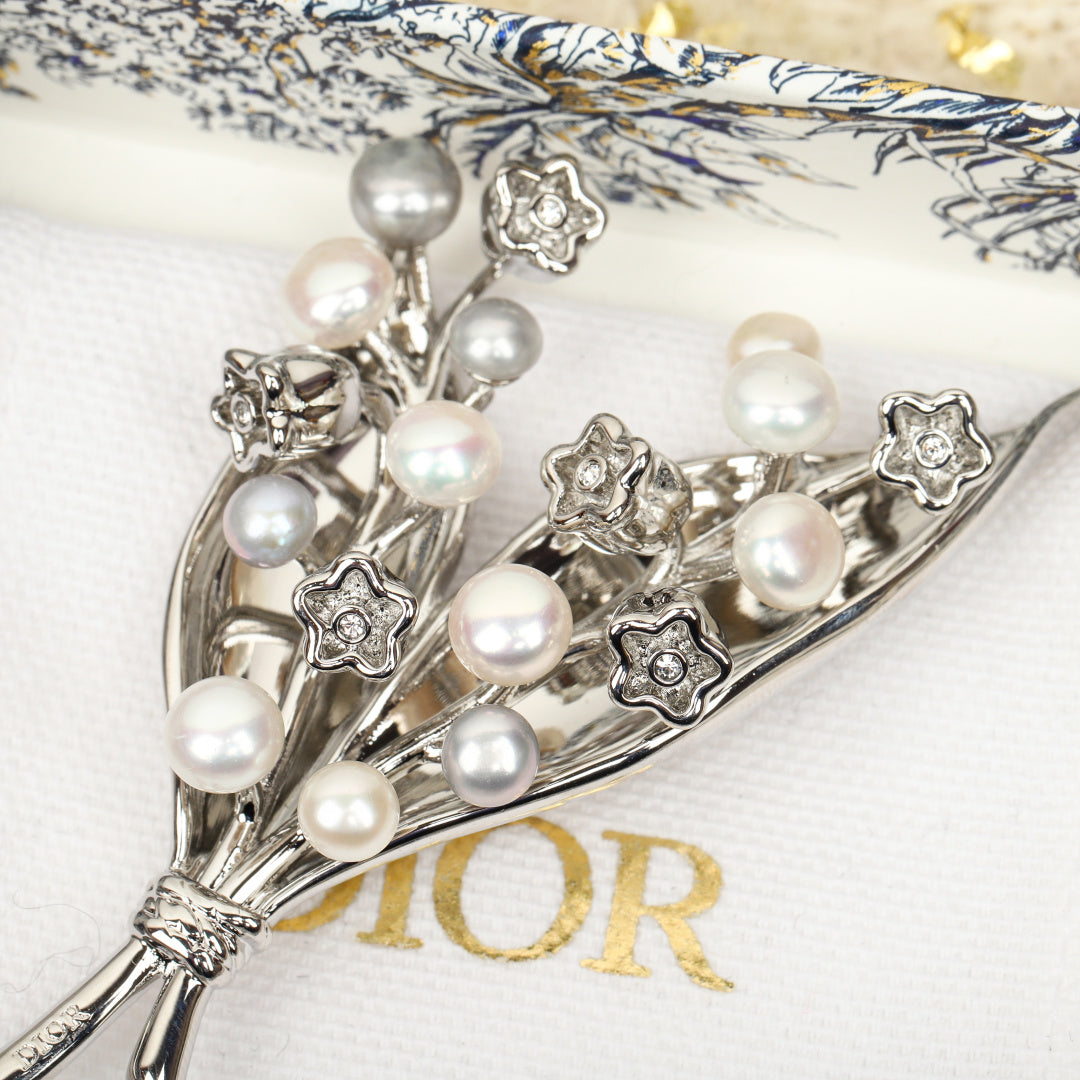 LuxluxHouse Best Quality Accessories Brooch Brooch Dior