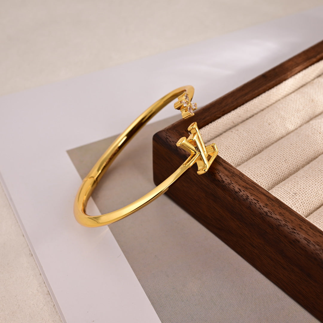 LuxluxHouse Best Quality Accessories Bracelet Louis Vuitton