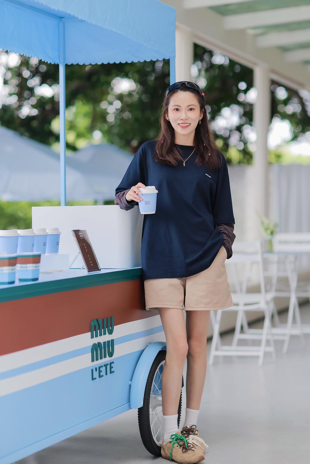 LuxluxHouse Best Quality Clothes Miu Miu T-shirt