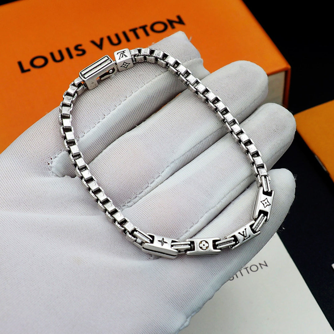 LuxluxHouse Best Quality Accessories Bracelet Louis Vuitton