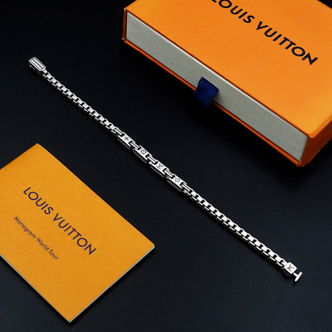LuxluxHouse Best Quality Accessories Necklace Bracelet Louis Vuitton