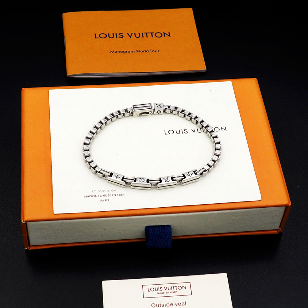 LuxluxHouse Best Quality Accessories Necklace Bracelet Louis Vuitton