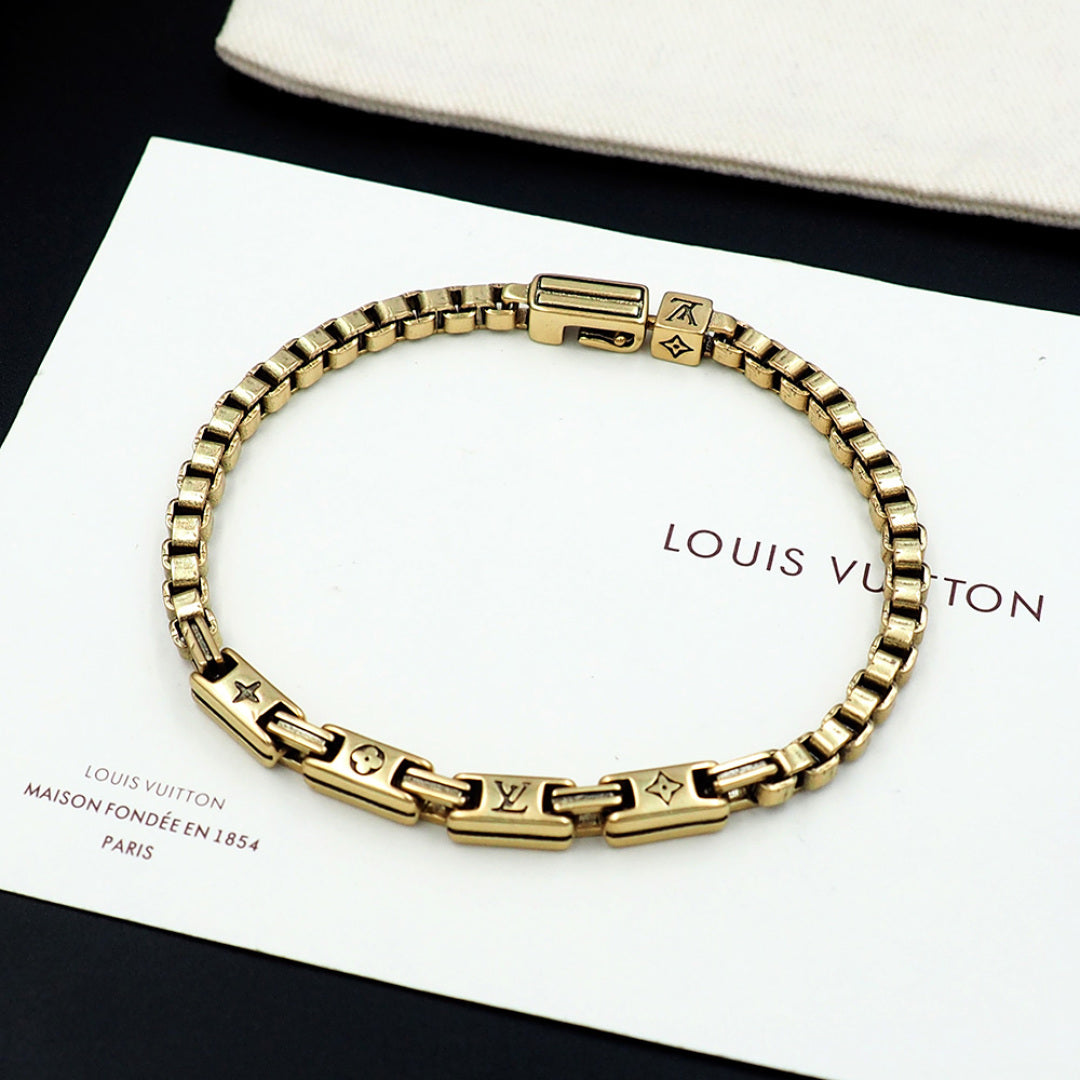 LuxluxHouse Best Quality Accessories Necklace Bracelet Louis Vuitton