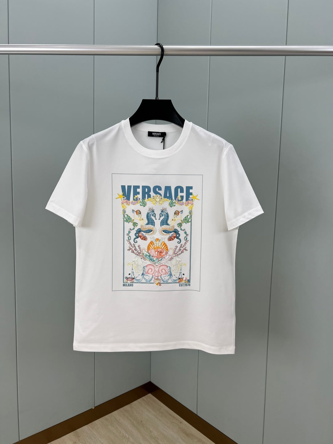LuxluxHouse Best Quality Clothes Versace T-shirt