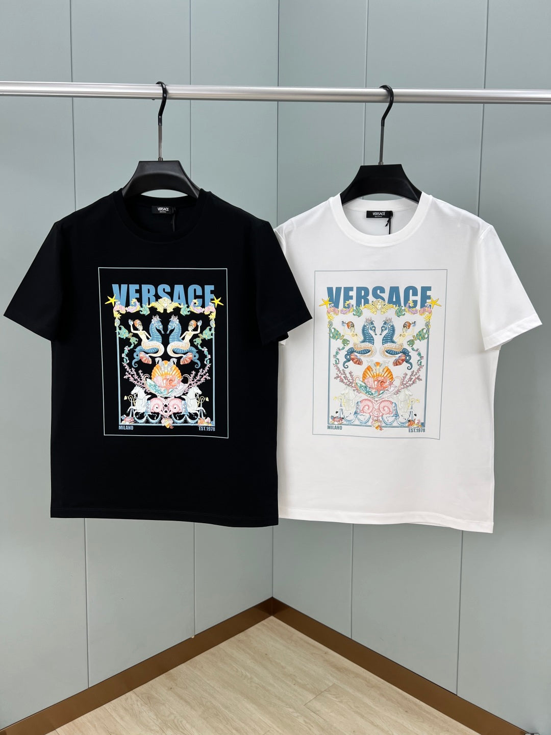 LuxluxHouse Best Quality Clothes Versace T-shirt