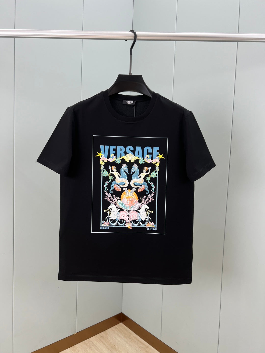 LuxluxHouse Best Quality Clothes Versace T-shirt