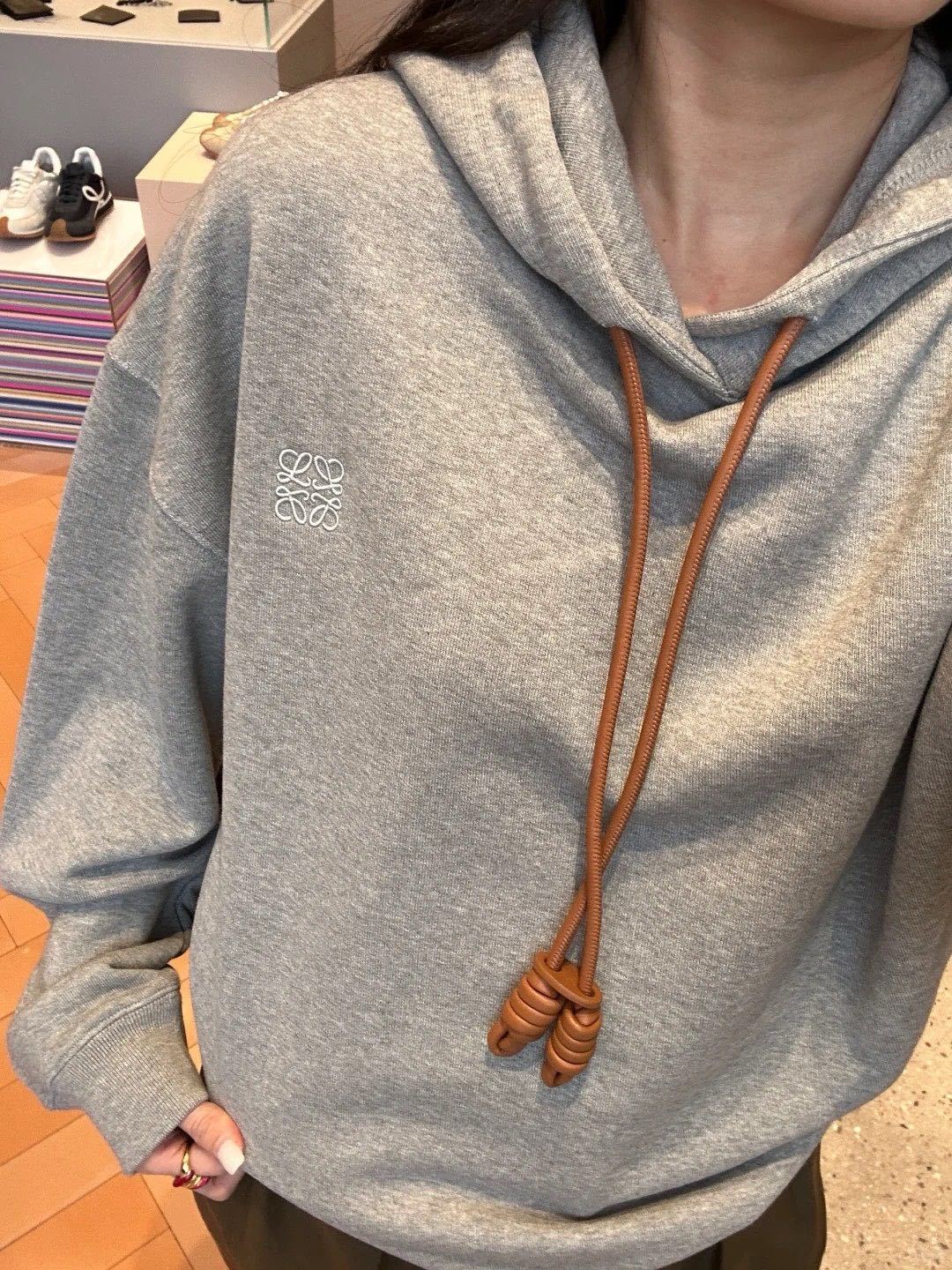 LuxluxHouse Best Quality Clothes Hoodie & Sweater Loewe