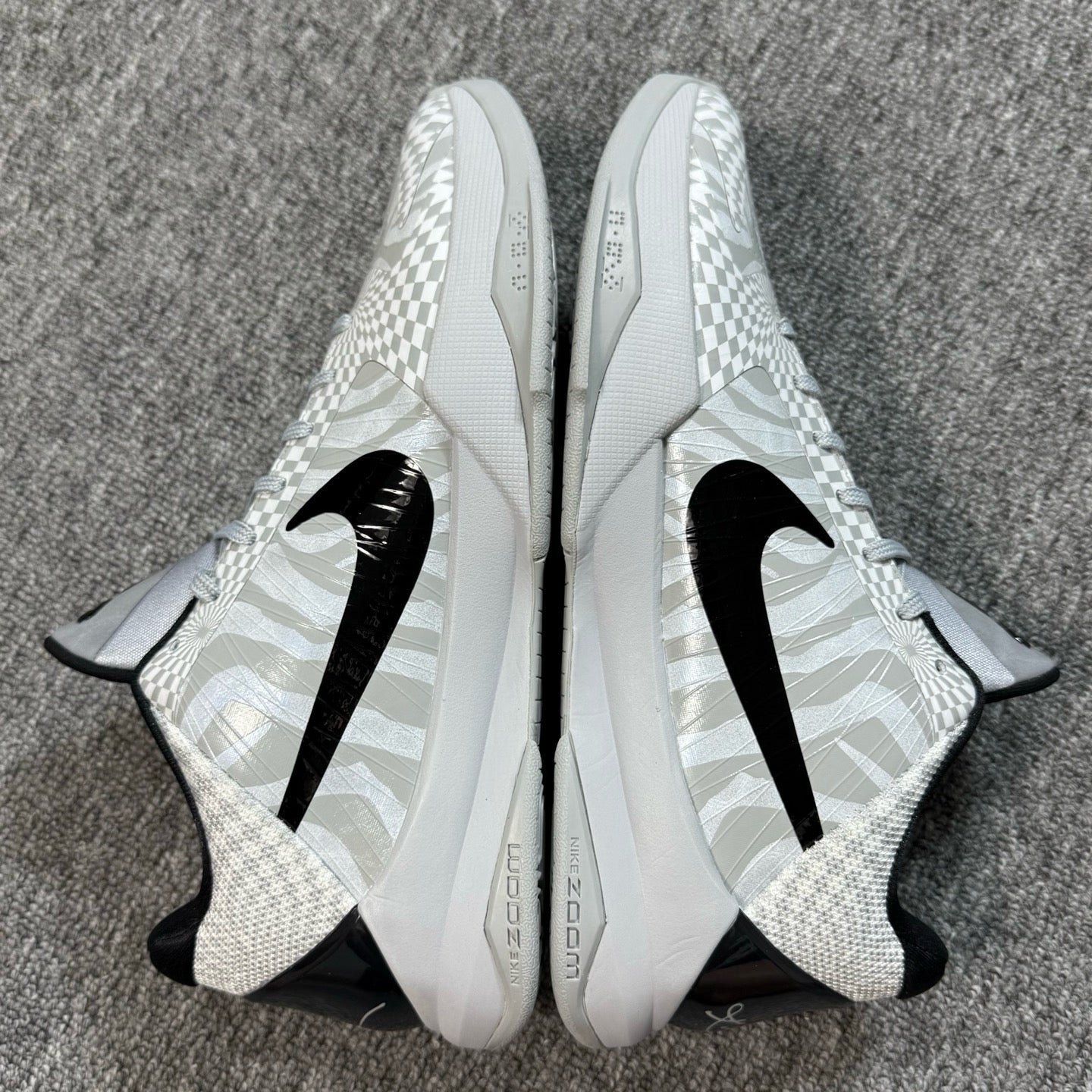 Star Batch-Nike Zoom Kobe 5 Protro “Zebra"