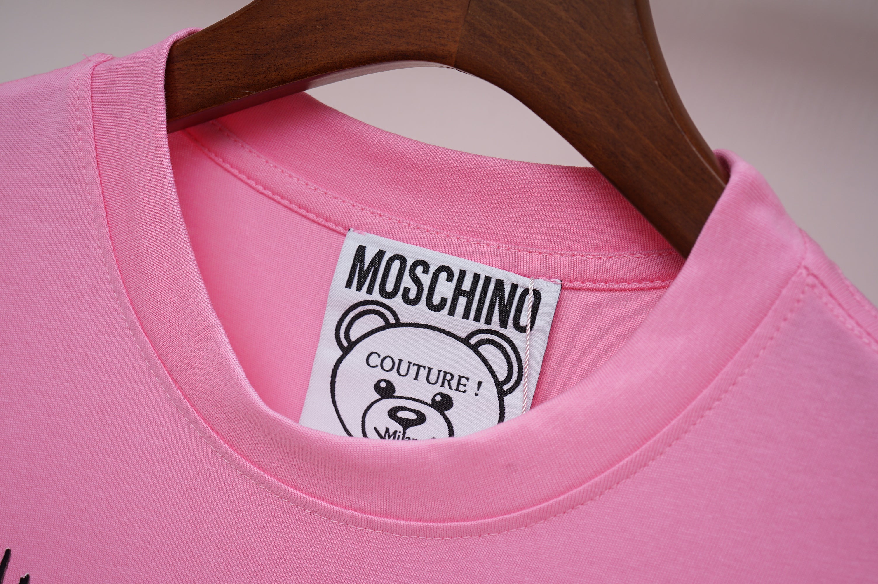 LuxluxHouse Best Quality Clothes T-shirt Moschino