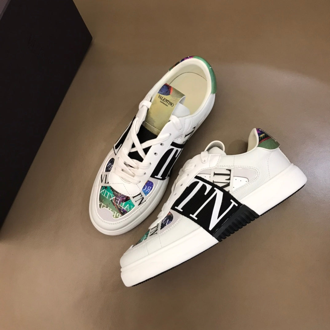 LuxluxHouse Best Quality Shoes Valentino