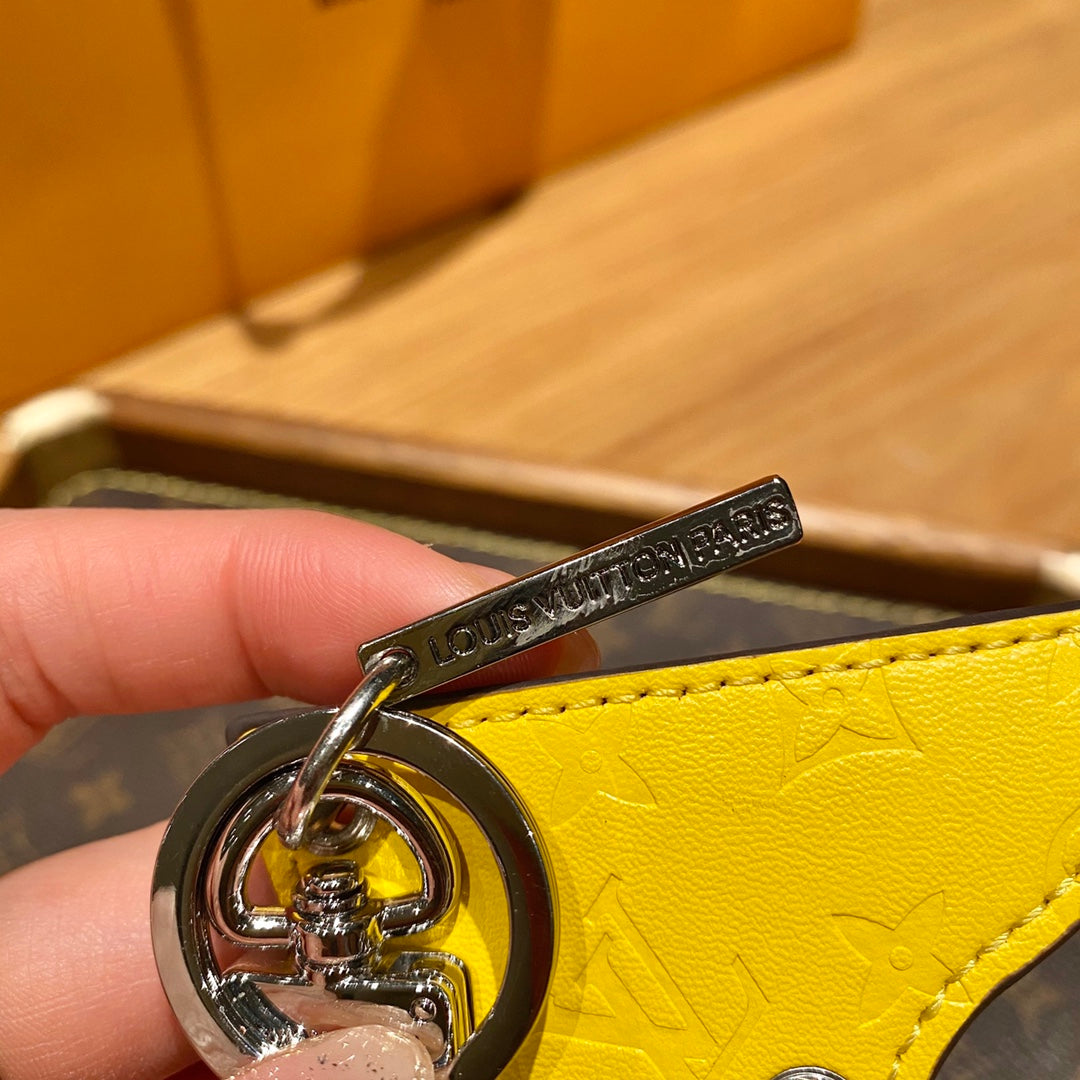 LuxluxHouse Best Quality Accessories Keychain Louis Vuitton Keychain