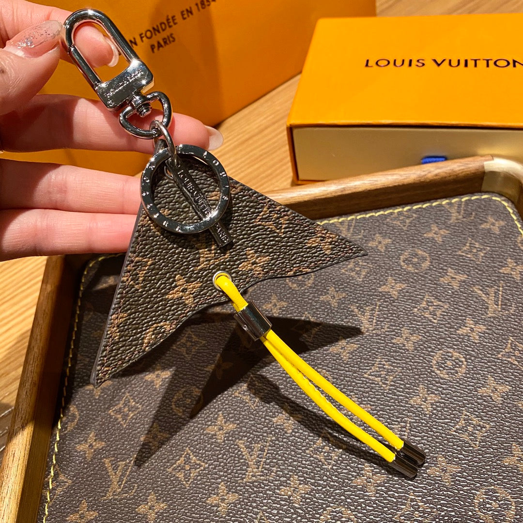 LuxluxHouse Best Quality Accessories Keychain Louis Vuitton Keychain