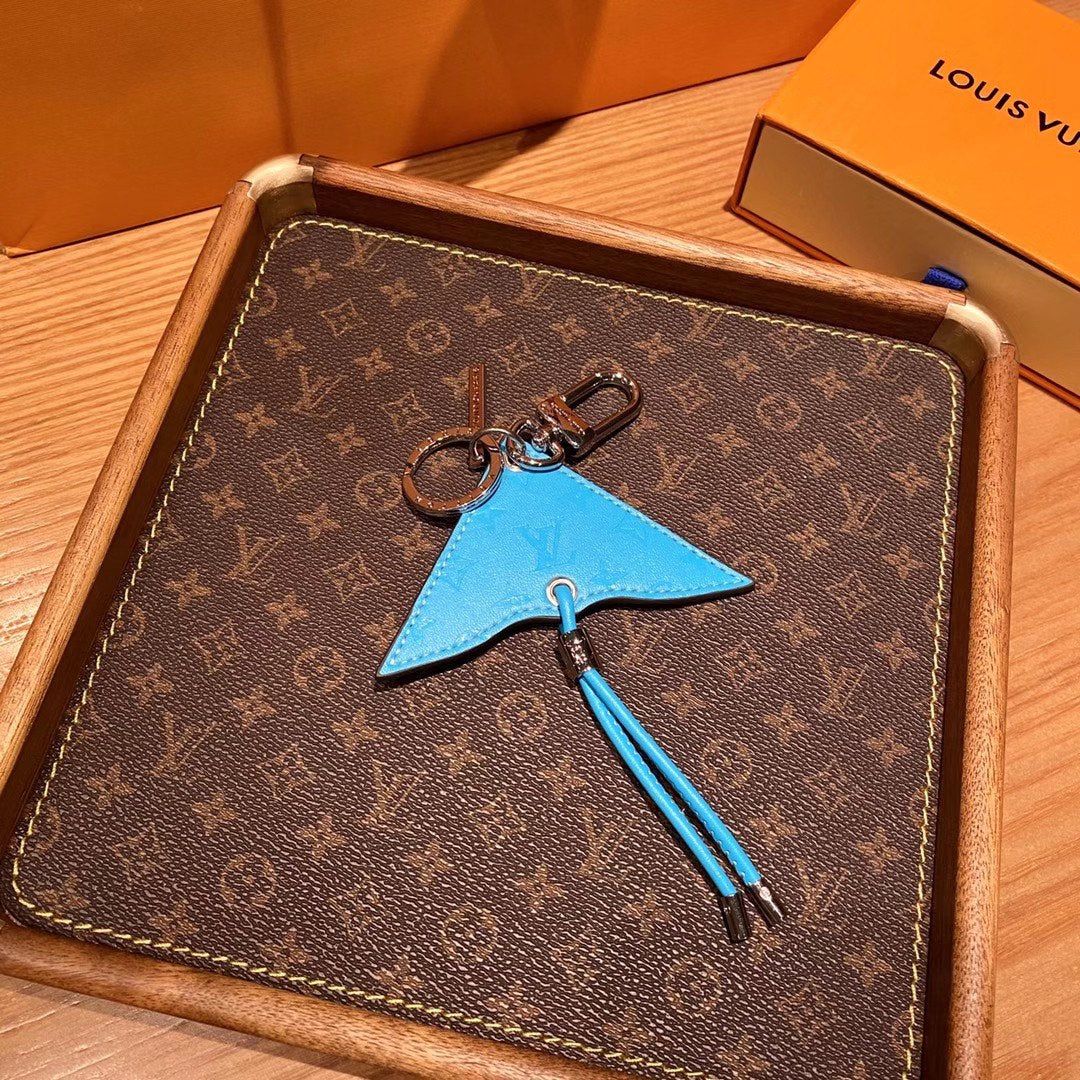 LuxluxHouse Best Quality Accessories Keychain Louis Vuitton Keychain