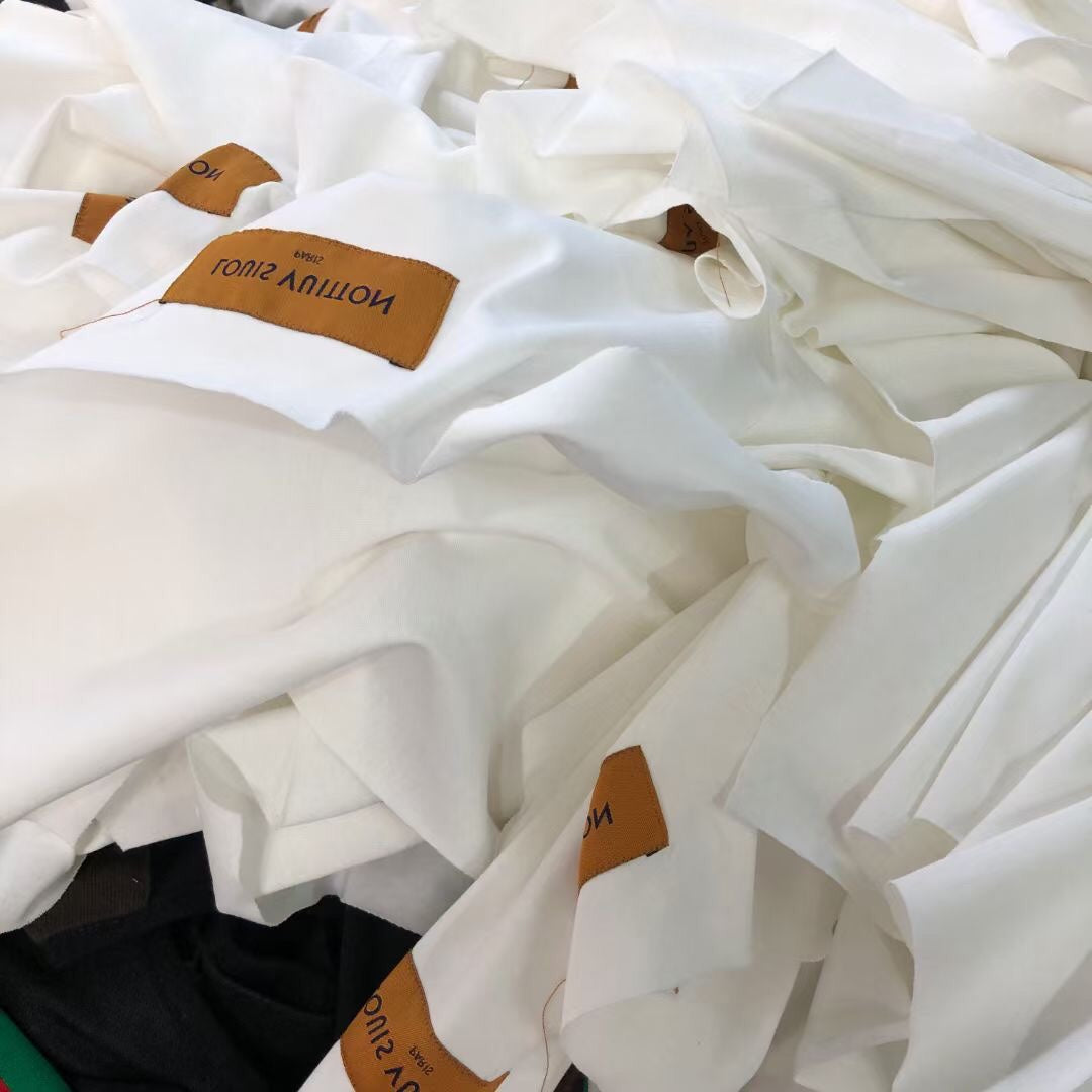 LuxluxHouse Best Quality Clothes T-shirt Louis Vuitton