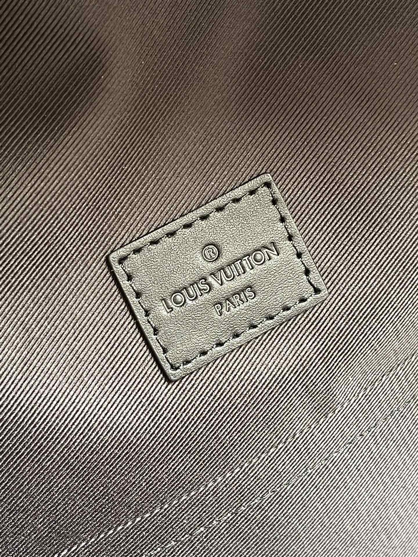 LuxluxHouse Best Quality Bags Louis Vuitton Men