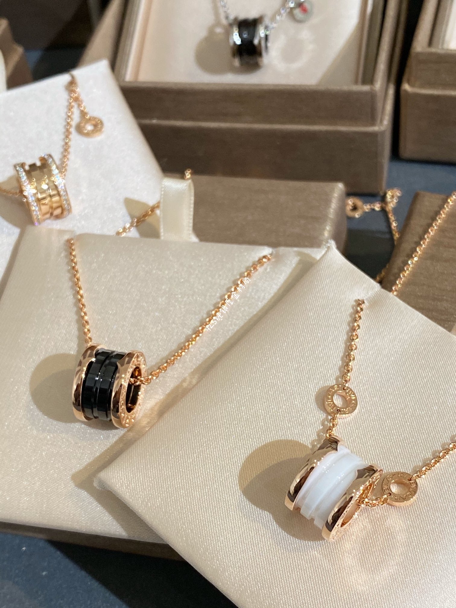LuxluxHouse Best Quality Accessories Necklace Bvlgari