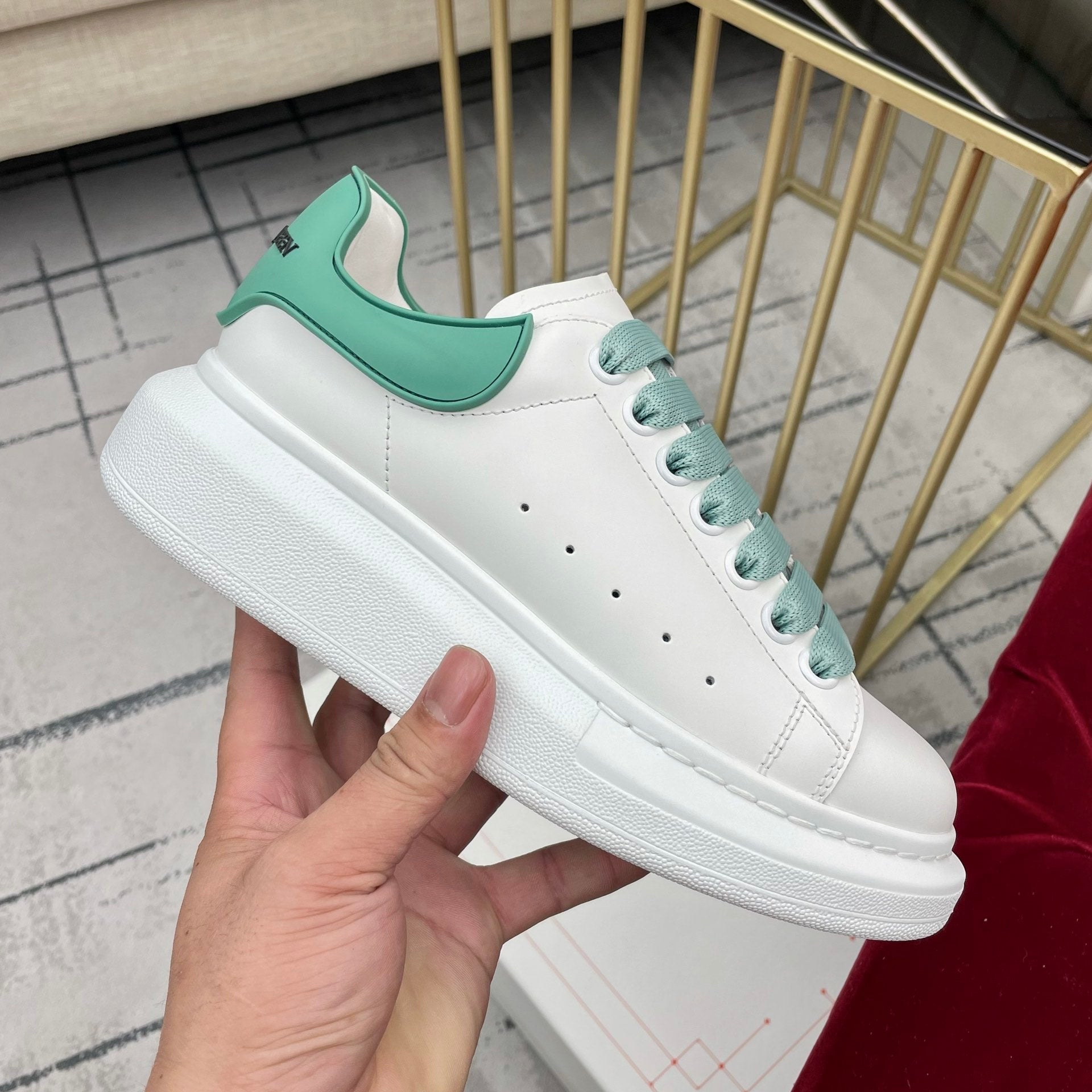 LuxluxHouse Best Quality Shoes Alexander McQueen