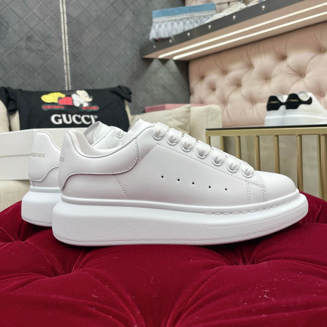 LuxluxHouse Best Quality Shoes Alexander McQueen