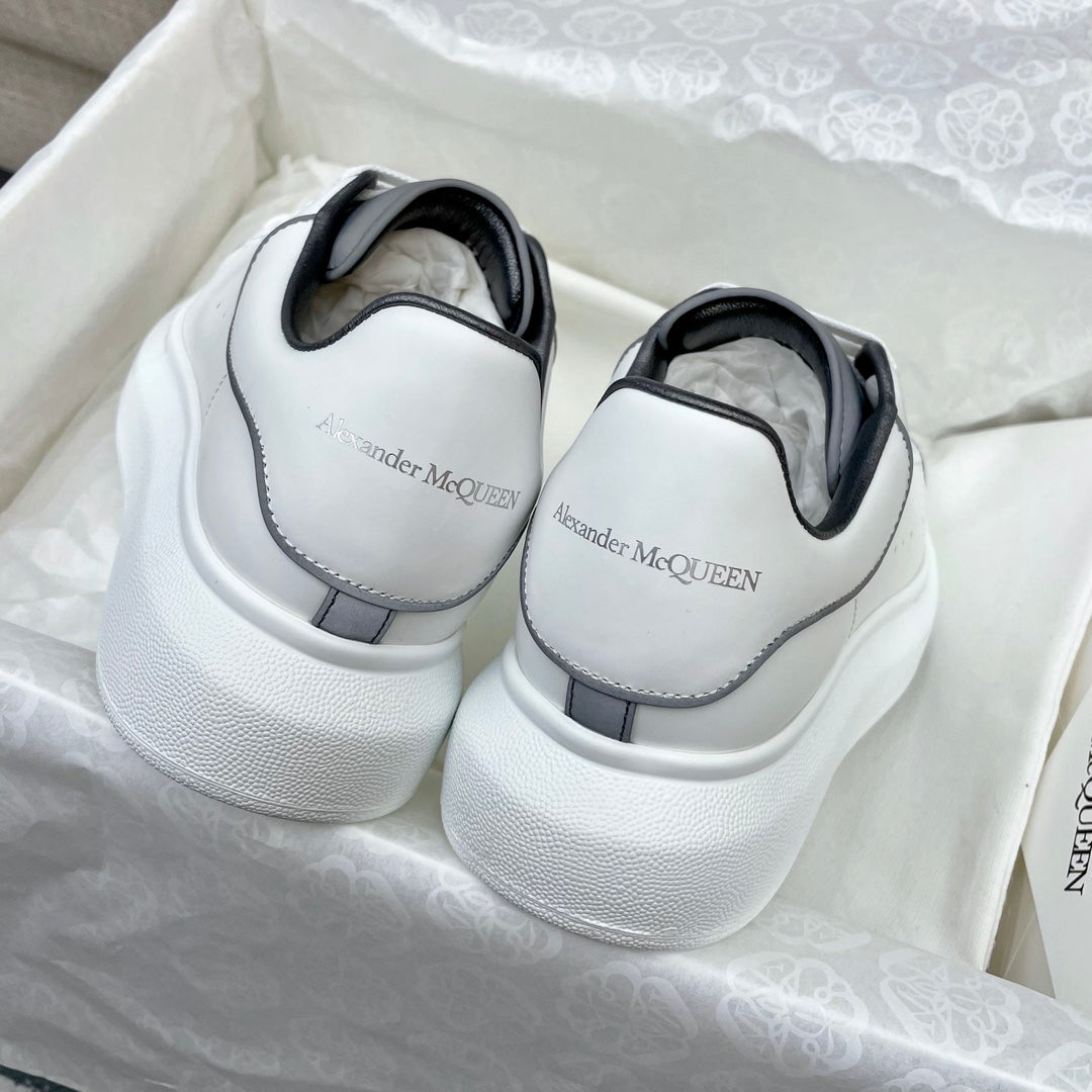 LuxluxHouse Best Quality Shoes Alexander McQueen