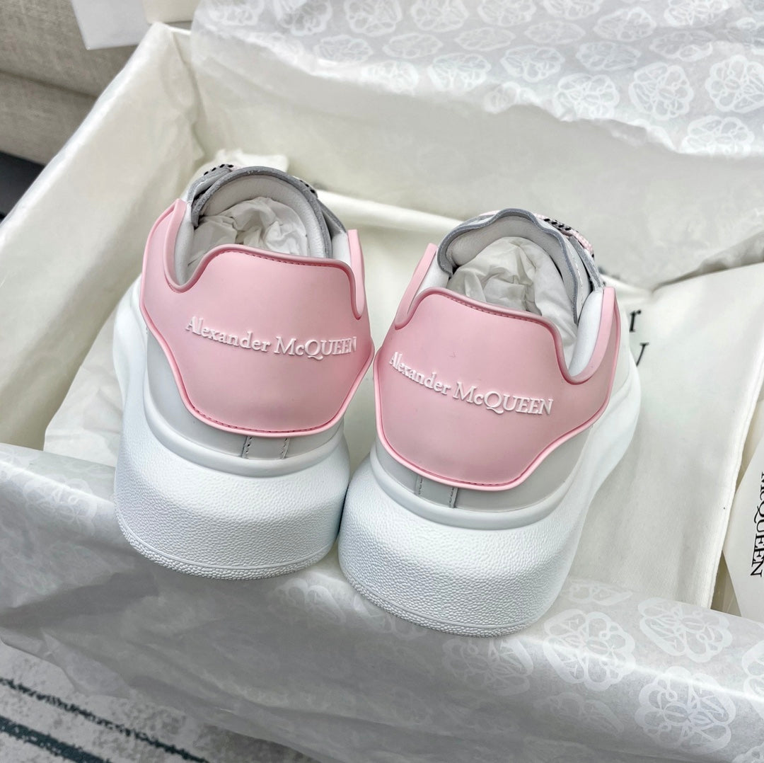 LuxluxHouse Best Quality Shoes Alexander McQueen