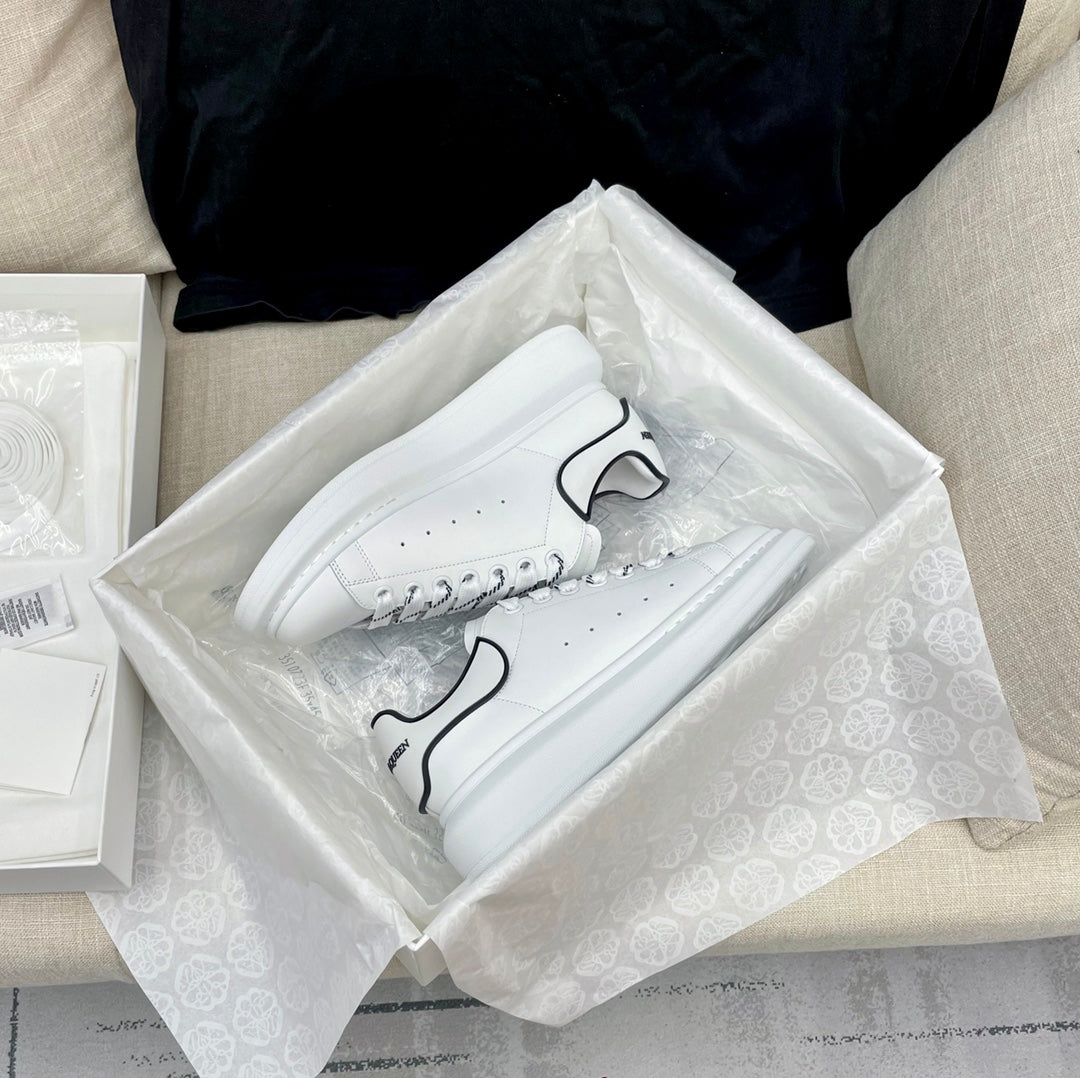 LuxluxHouse Best Quality Shoes Alexander McQueen