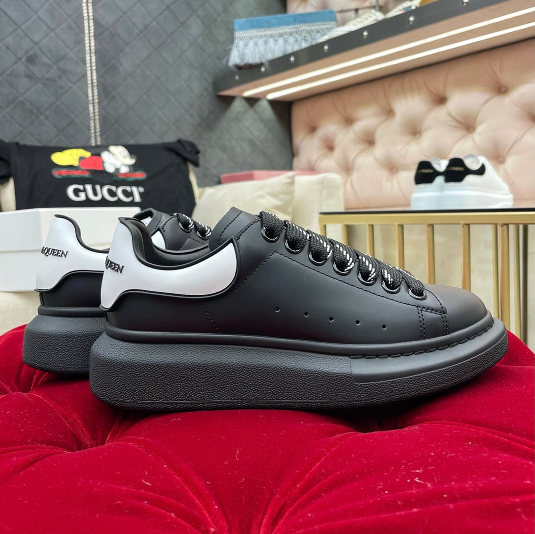 LuxluxHouse Best Quality Shoes Alexander McQueen