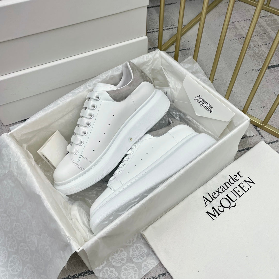 LuxluxHouse Best Quality Shoes Alexander McQueen