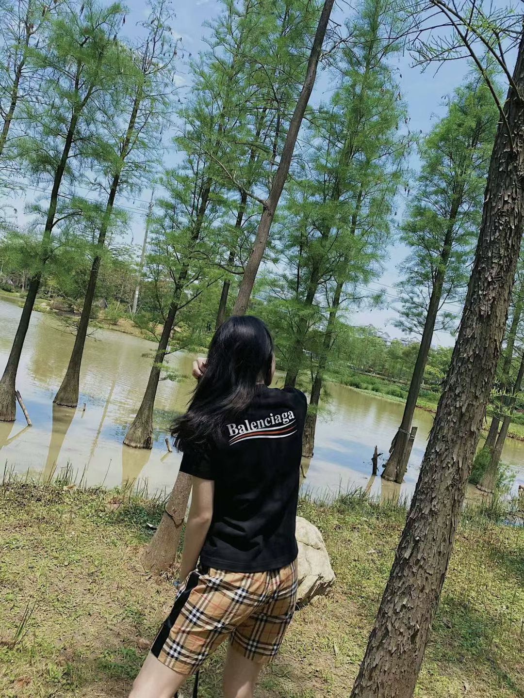 LuxluxHouse Best Quality Clothes Balenciaga T-shirt