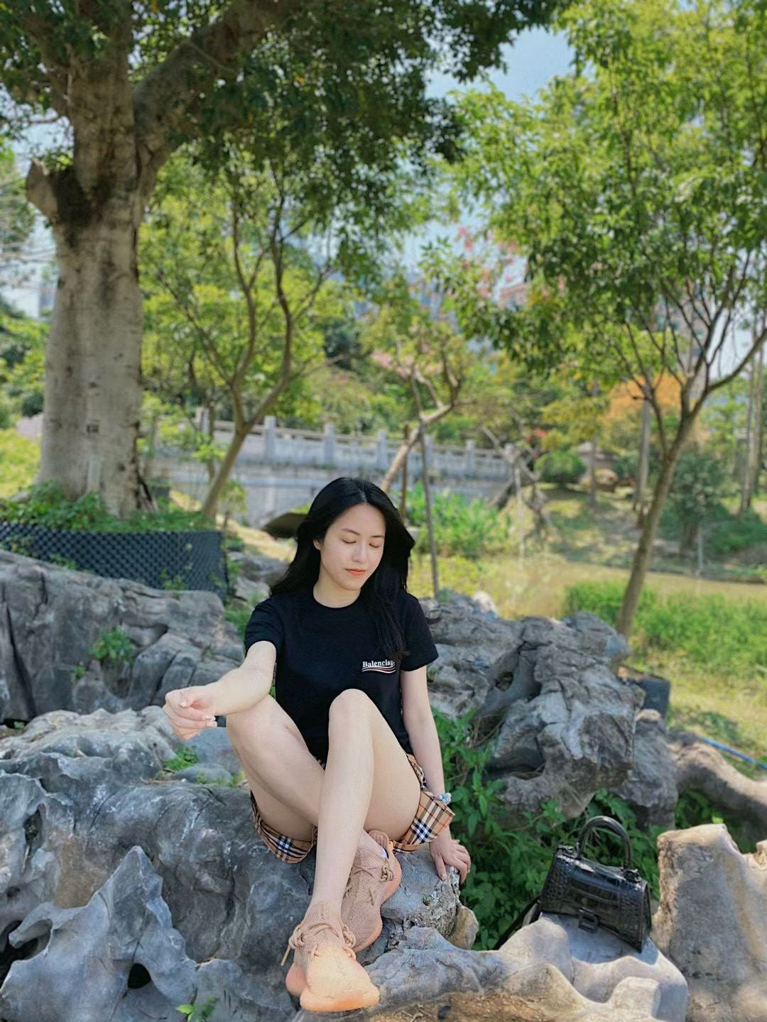 LuxluxHouse Best Quality Clothes Balenciaga T-shirt