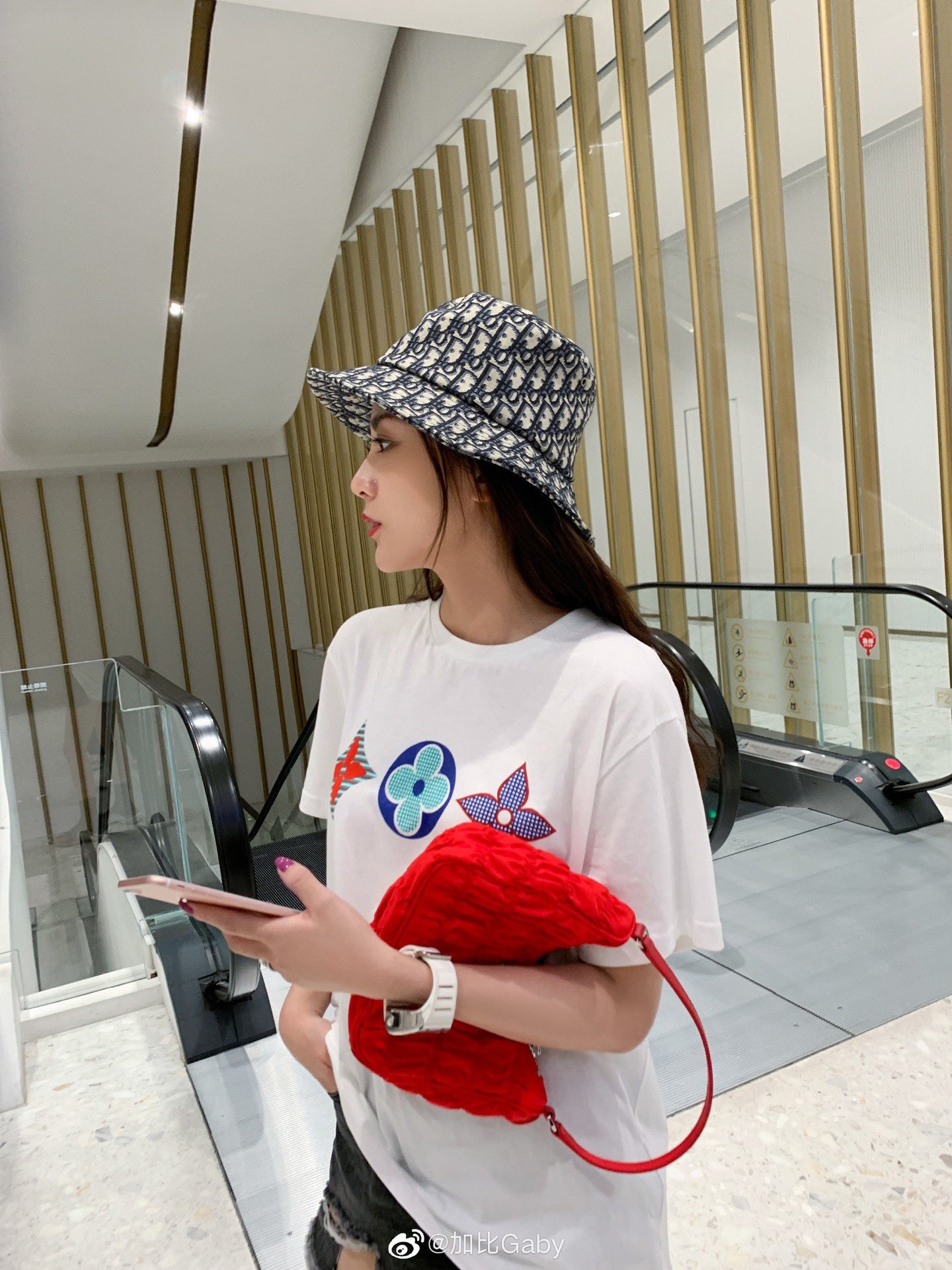 LuxluxHouse Best Quality Clothes T-shirt Louis Vuitton