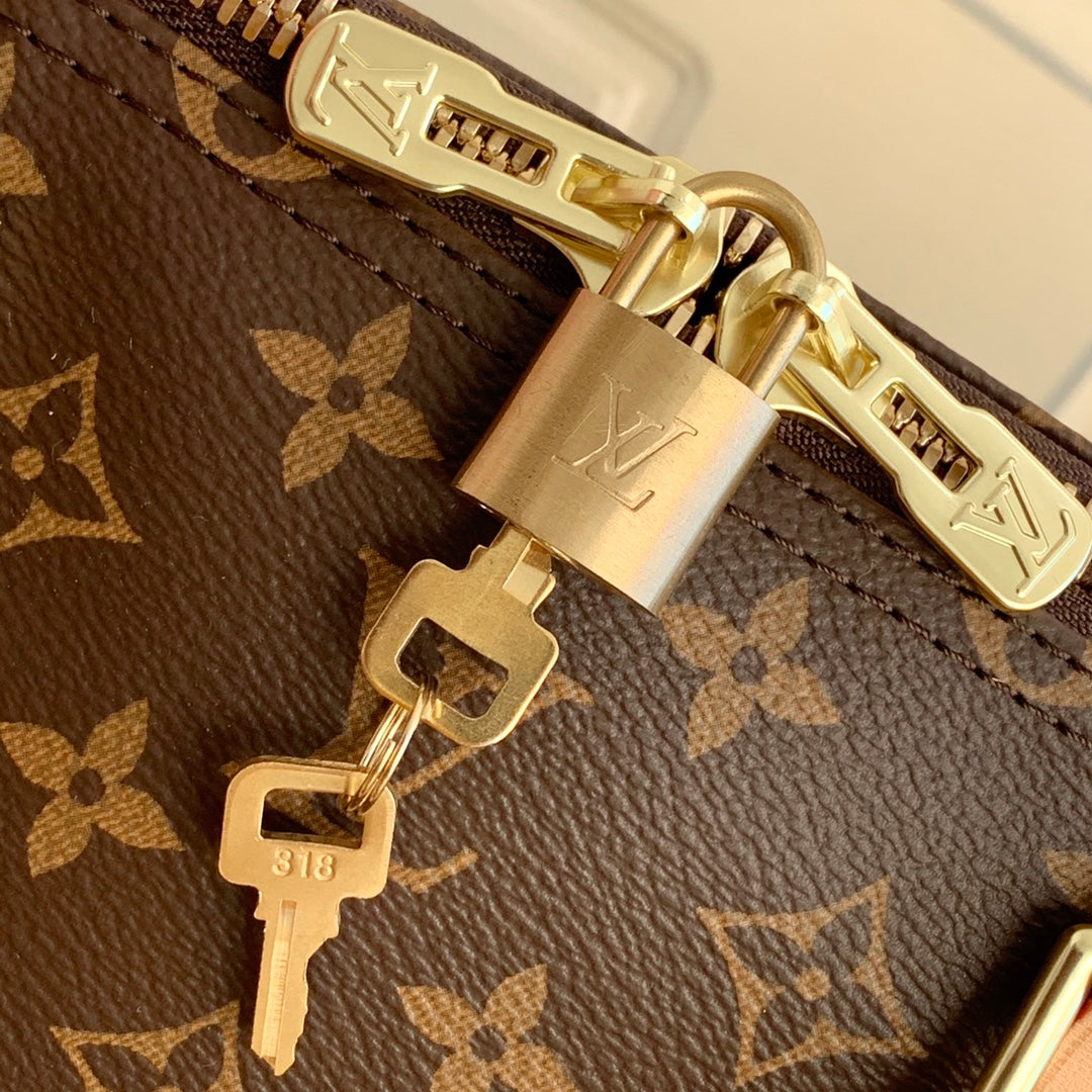LuxluxHouse Best Quality Bags Louis Vuitton Men