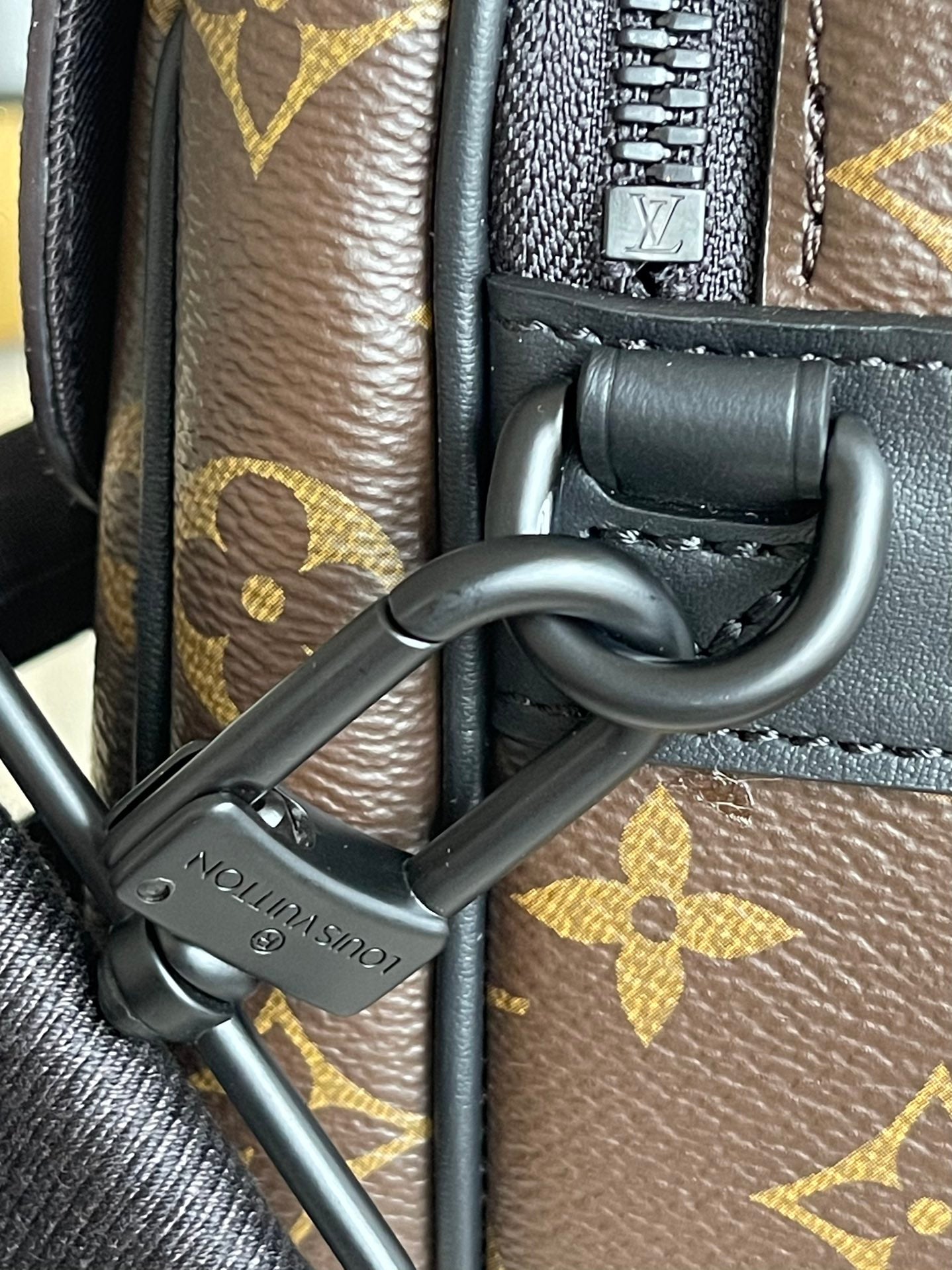 LuxluxHouse Best Quality Bags Louis Vuitton Men