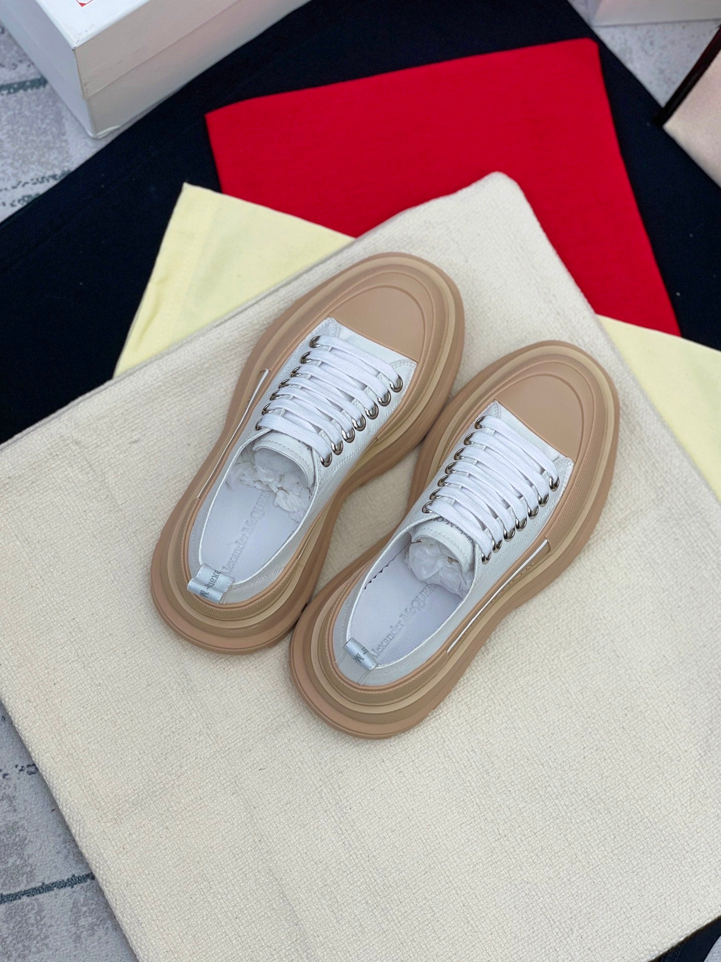 LuxluxHouse Best Quality Shoes Alexander McQueen