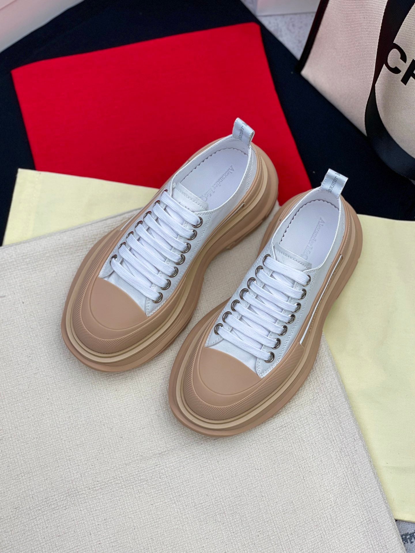 LuxluxHouse Best Quality Shoes Alexander McQueen