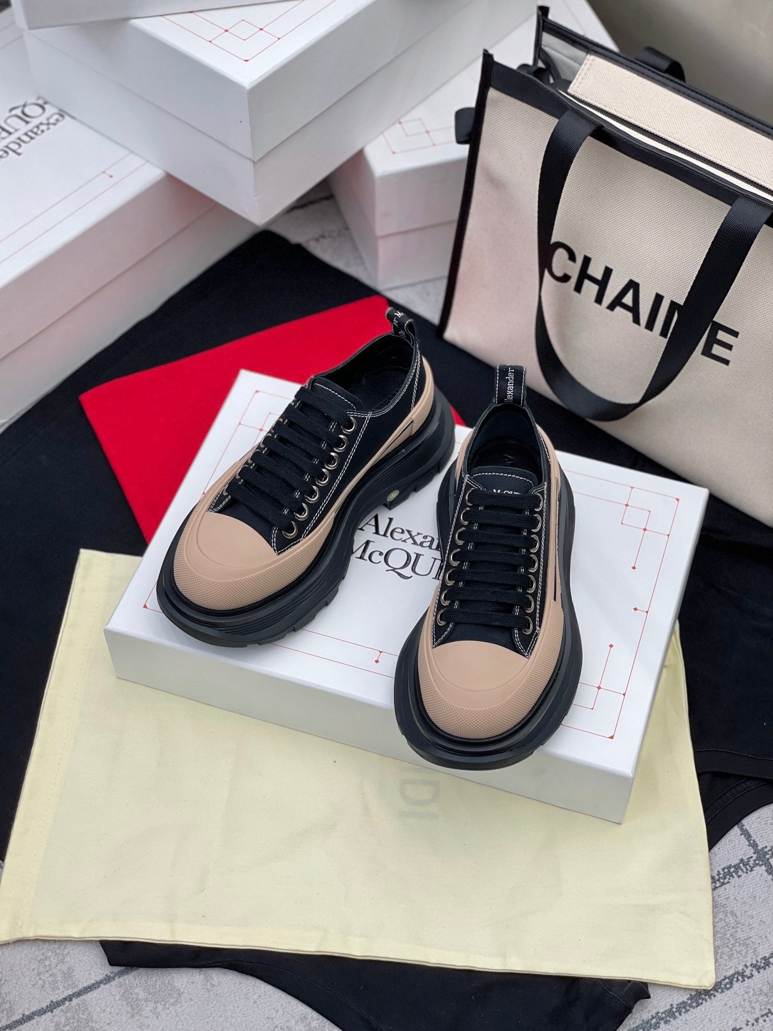 LuxluxHouse Best Quality Shoes Alexander McQueen