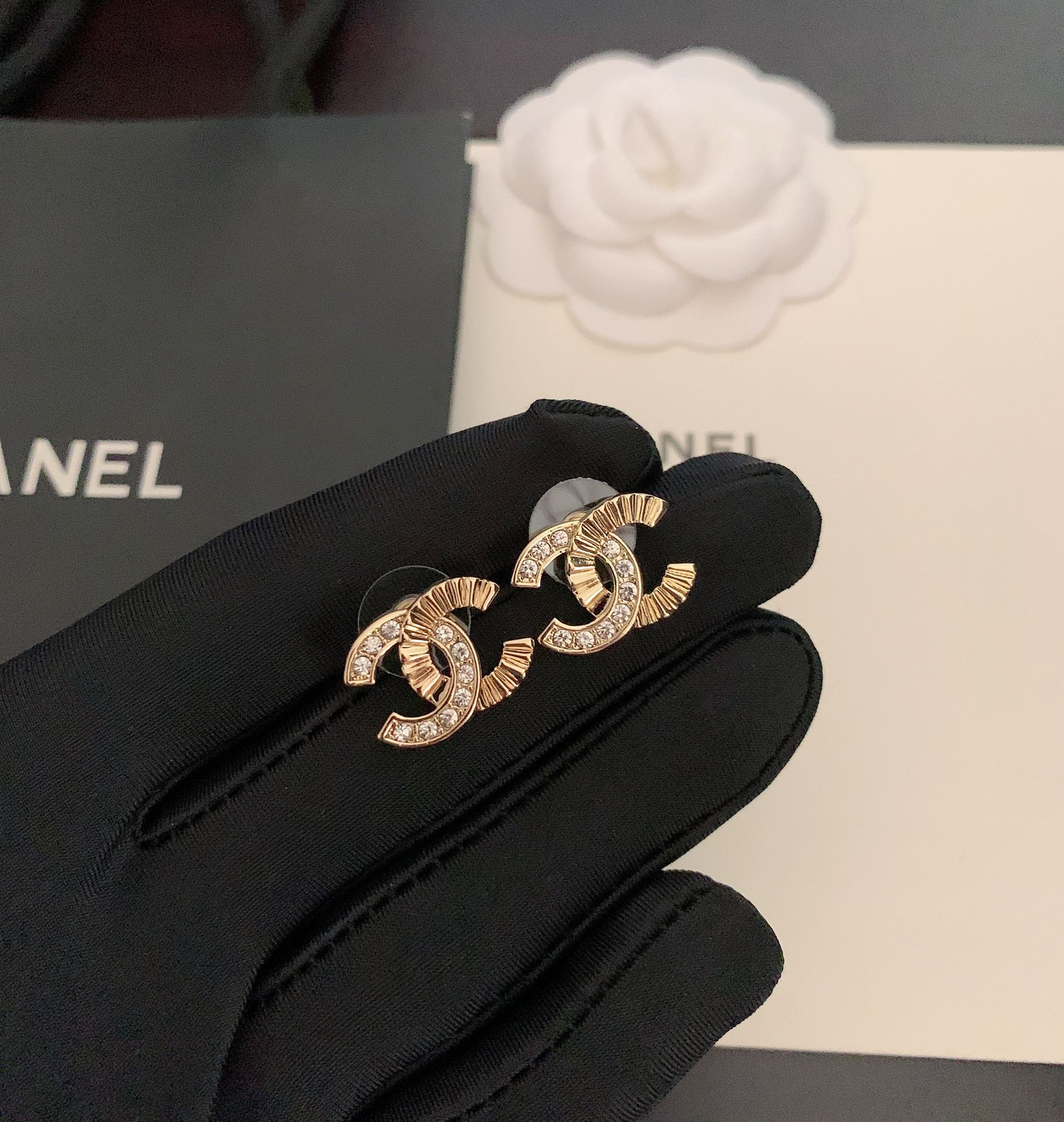 LuxluxHouse Best Quality Accessories Chanel Earrings