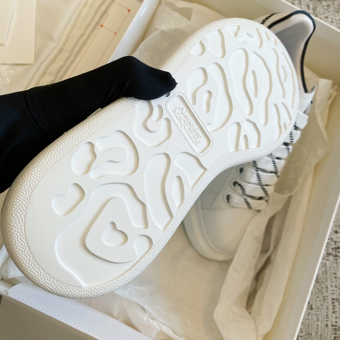 LuxluxHouse Best Quality Shoes Alexander McQueen