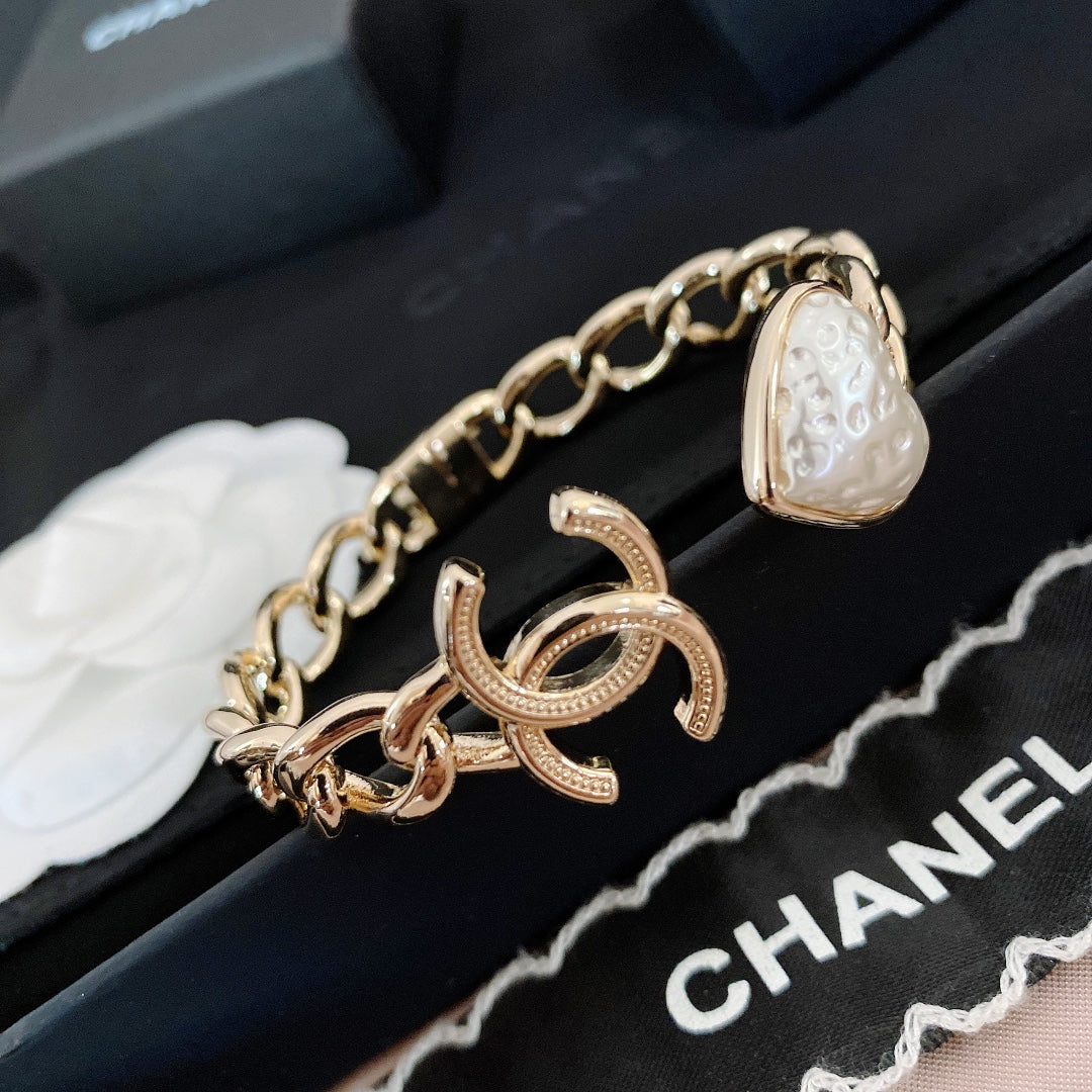 LuxluxHouse Best Quality Accessories Bracelet Bracelet Earrings Chanel Earrings