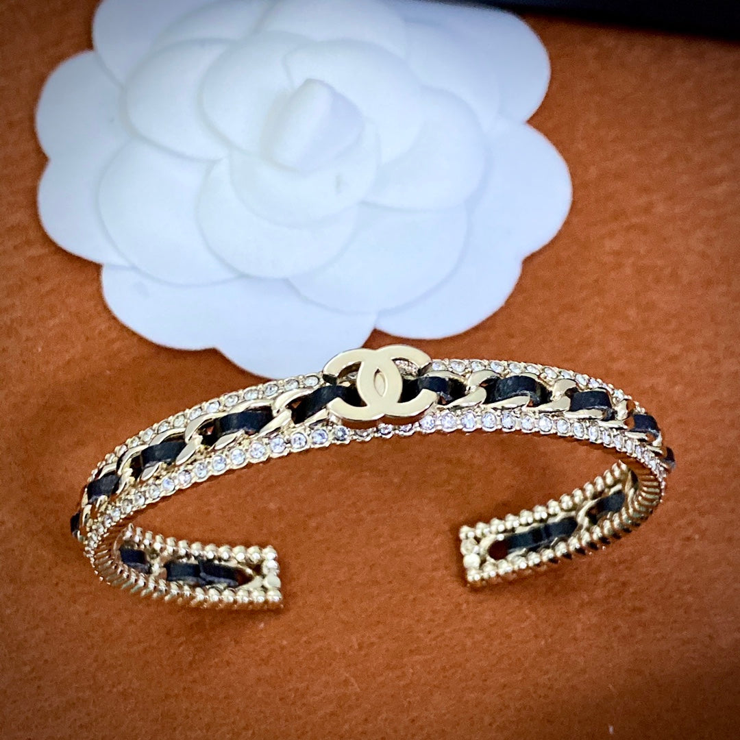 LuxluxHouse Best Quality Accessories Bracelet Bracelet Earrings Chanel Earrings