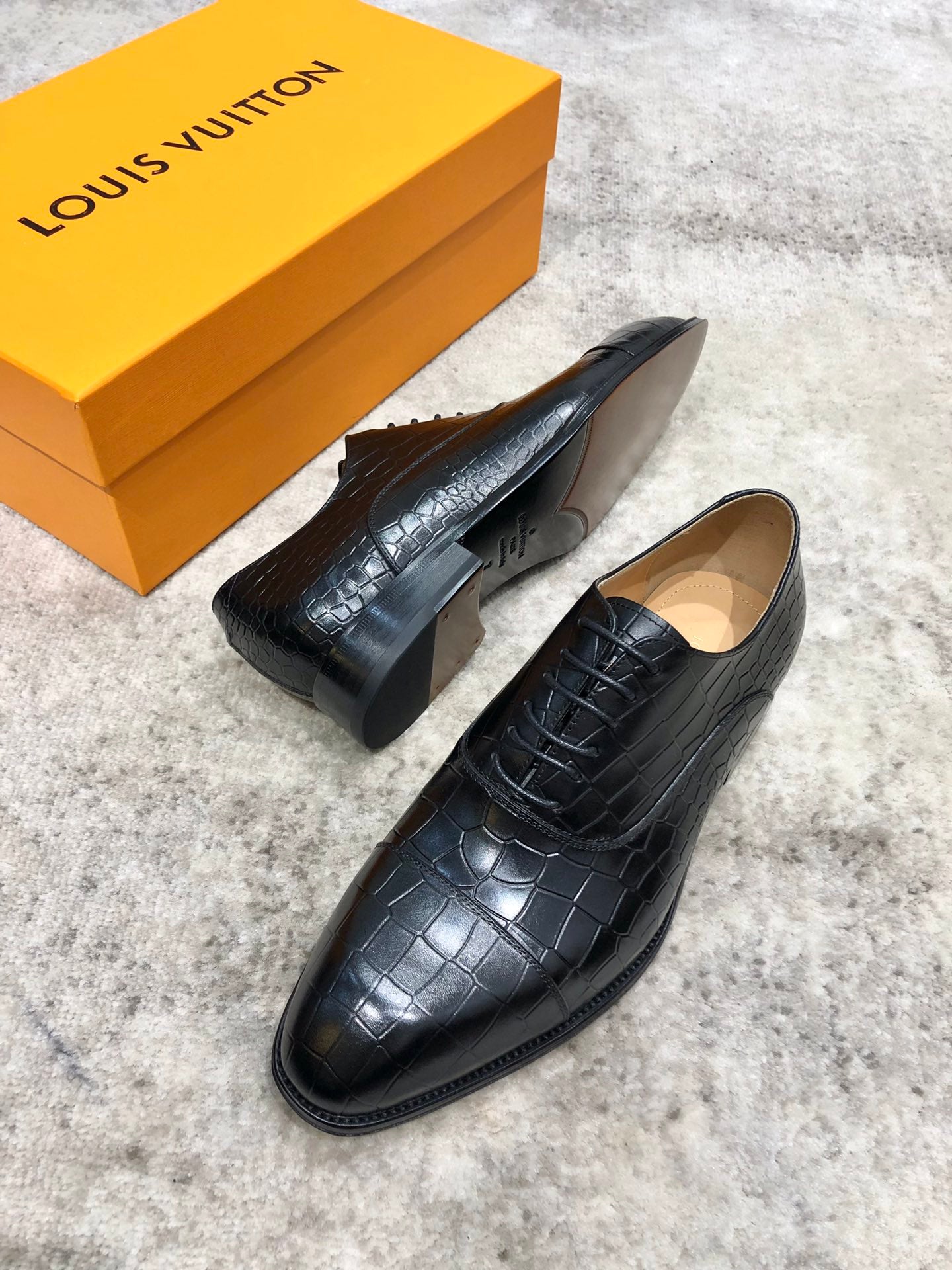 LuxluxHouse Best Quality Louis Vuitton Dress Shoes