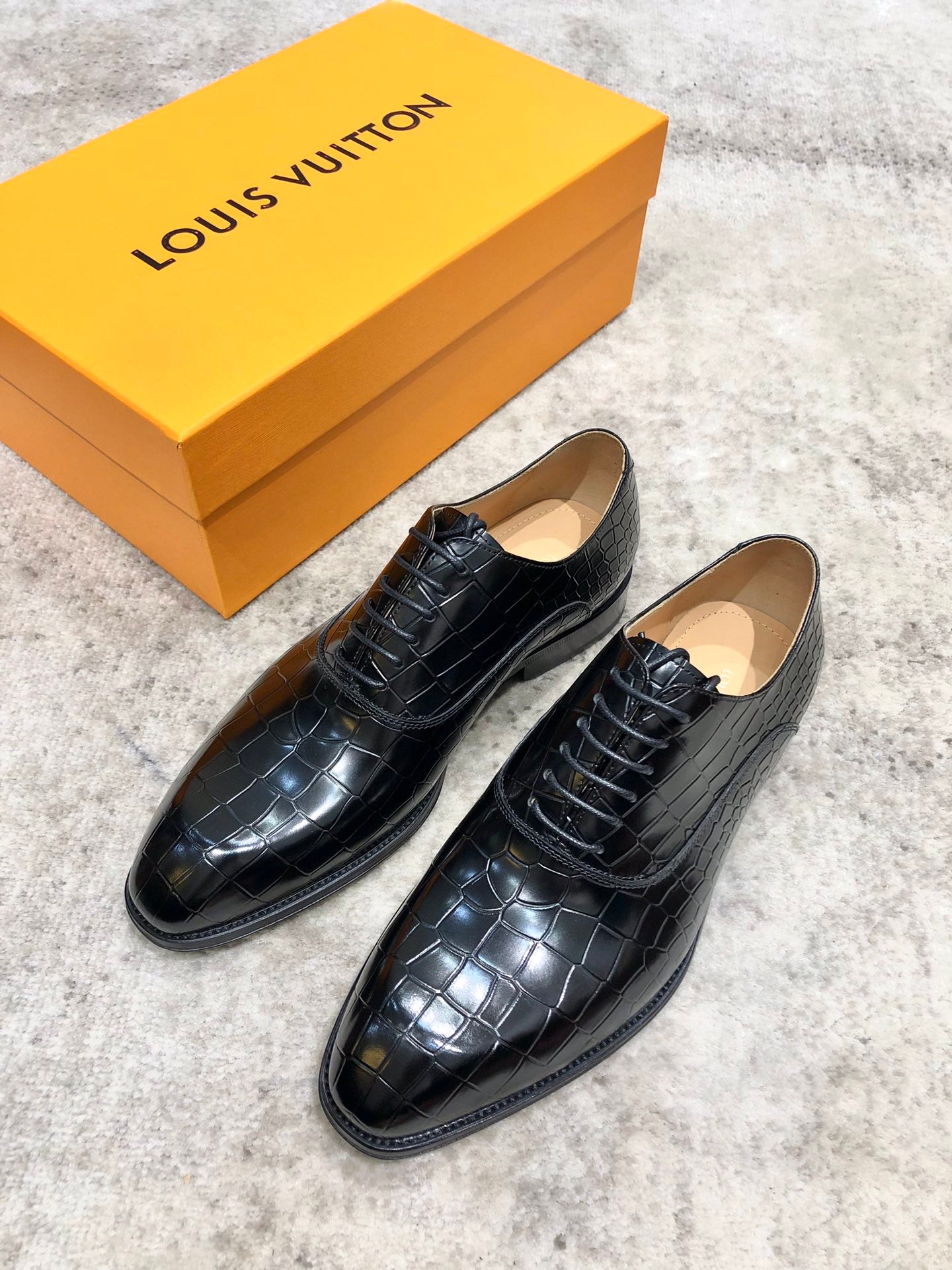 LuxluxHouse Best Quality Louis Vuitton Dress Shoes