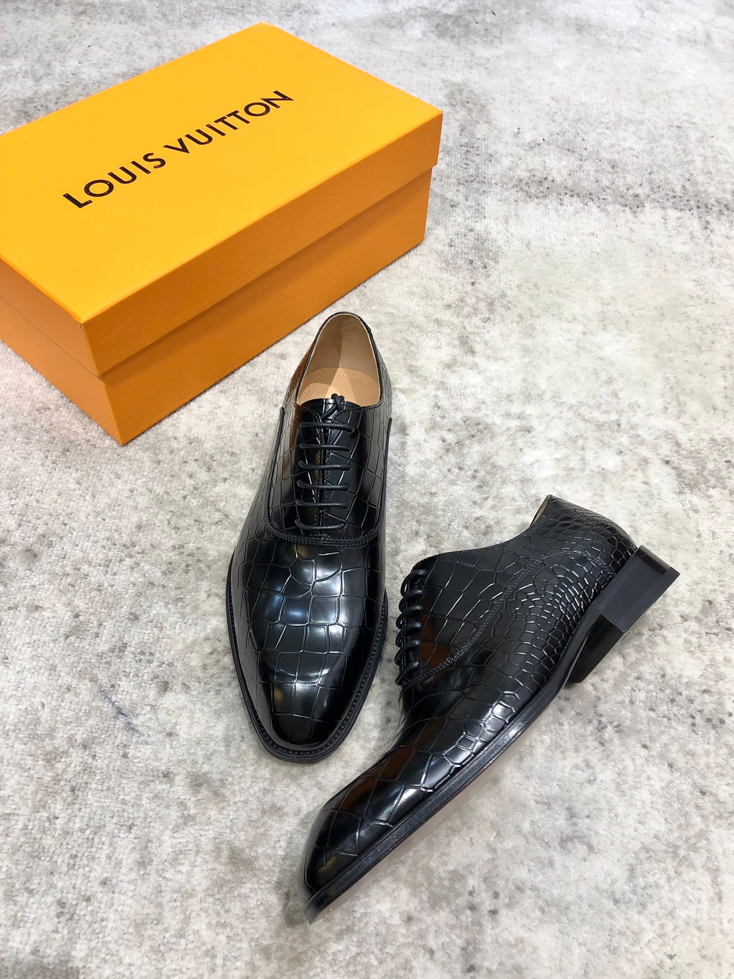 LuxluxHouse Best Quality Louis Vuitton Dress Shoes
